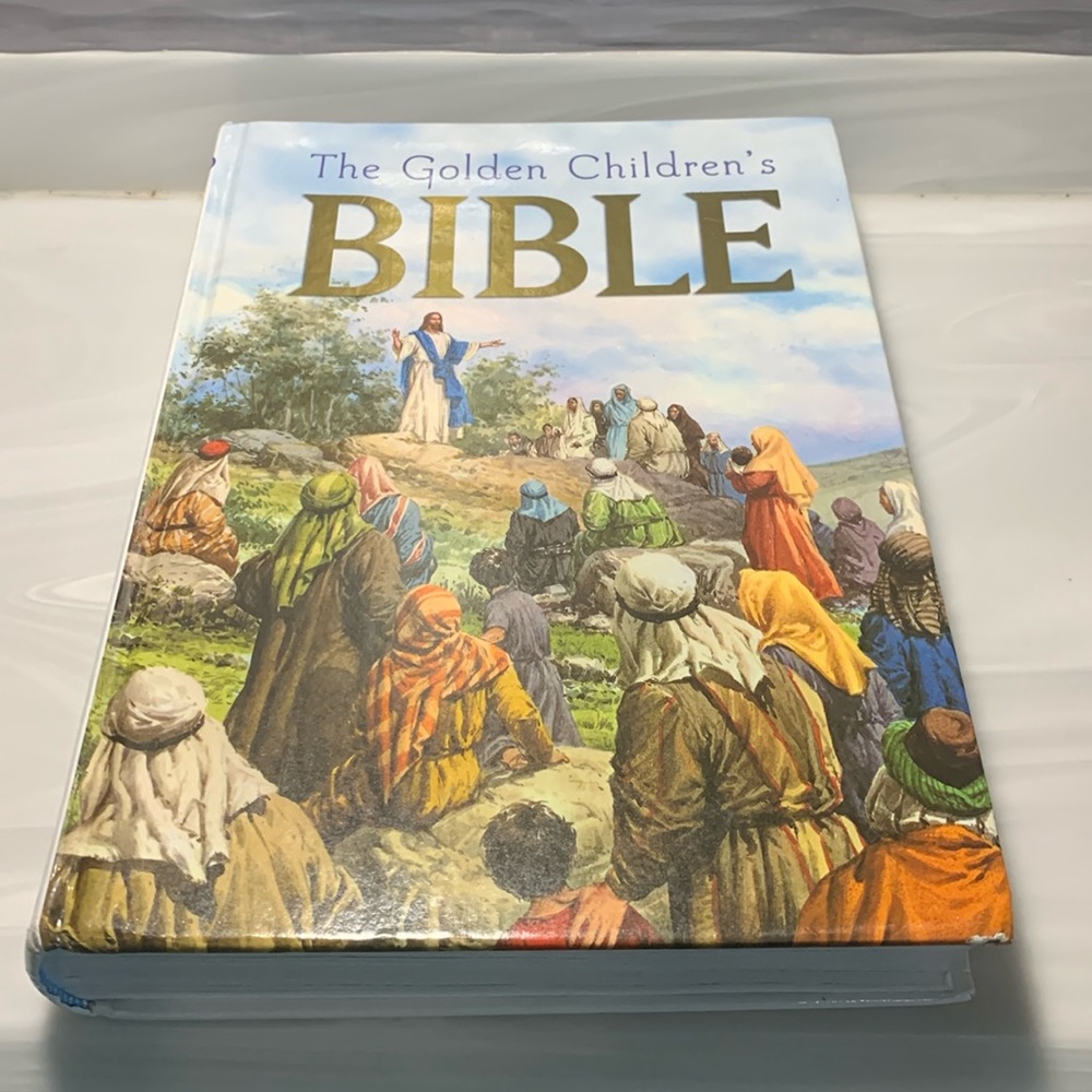 Golden Books Children’s Bible Hardcover Very nice cond Beautifully illustrated